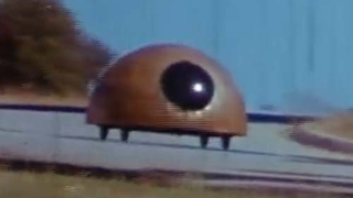 Malaise Era Artisto-Hoons Go Gravity-Powered In 1975 Artists' Soapbox Derby